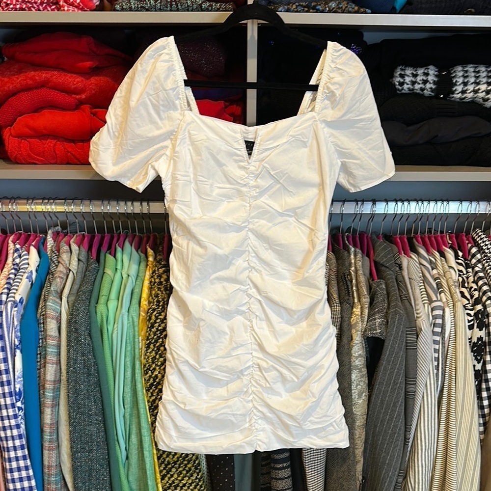 Sanctuary white puff sleeve ruched side zipper closure dress size 6 NWT